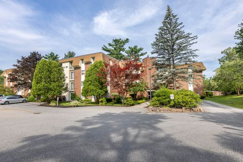 114-751 Main Street, South Portland, ME, 04106 | Card Image
