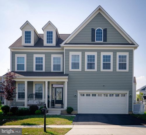 805 Hugo Dr, MIDDLETOWN, DE, 19709-4704 | Card Image