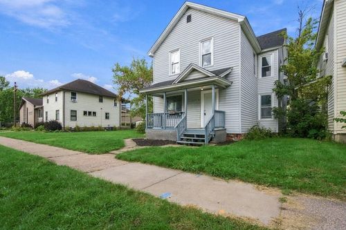 12-1820 Bellinger St, Eau Claire, WI, 54701 | Card Image