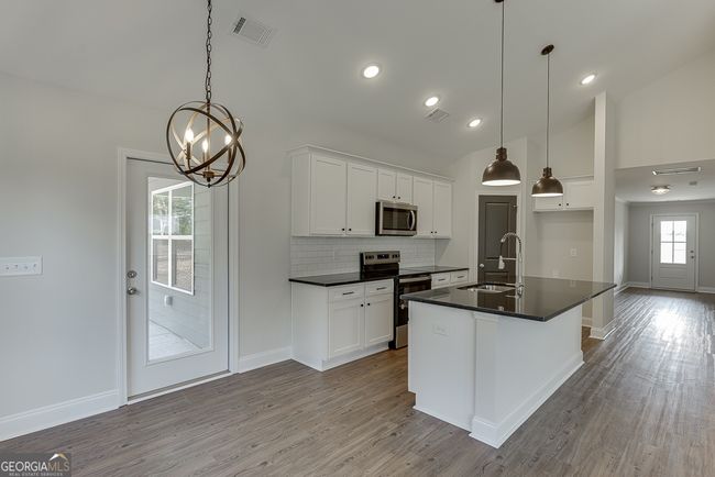 B16 - 258 Franklin Hills Dr, House other with 3 bedrooms, 2 bathrooms and 4 parking in Carnesville GA | Image 18