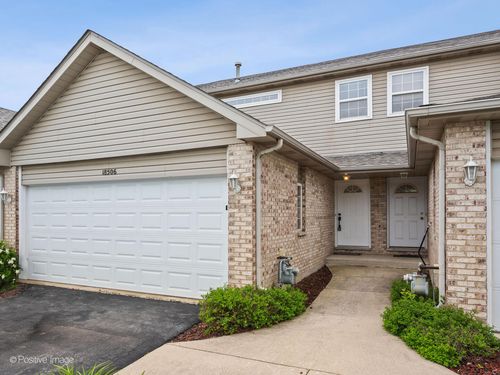 18506 Bellagio Cir, Tinley Park, IL, 60477-4460 | Card Image