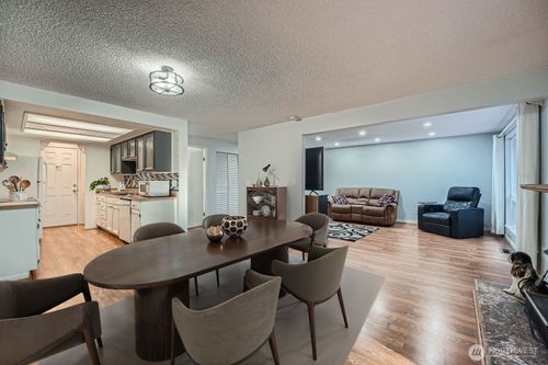 2703 Fir St Se, Auburn, WA, 98092-7954 | Card Image