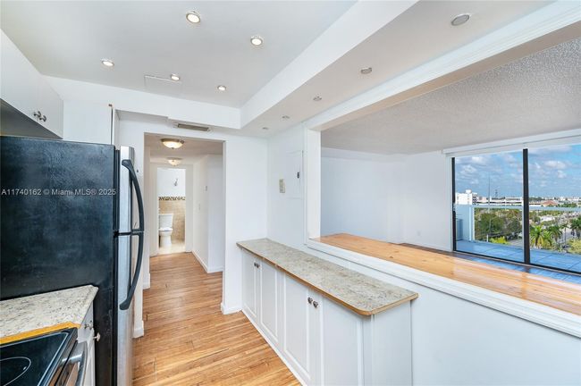APT-807 - 13499 Biscayne Blvd, Condo with 2 bedrooms, 2 bathrooms and null parking in North Miami FL | Image 18