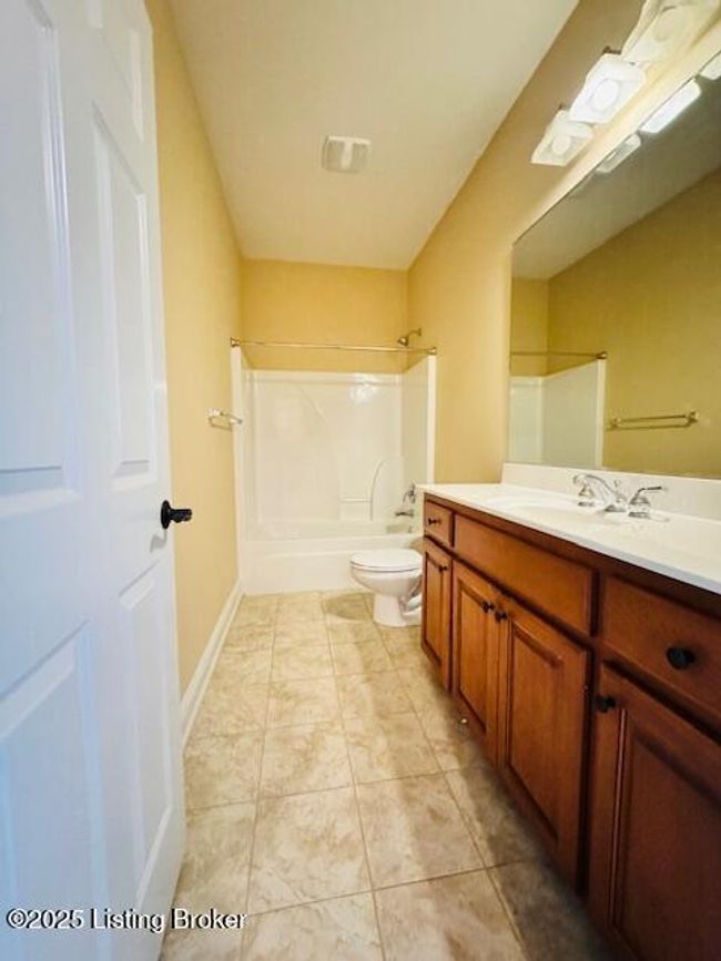 201 - 9422 Norton Commons Blvd, Condo with 3 bedrooms, 3 bathrooms and null parking in Prospect KY | Image 7