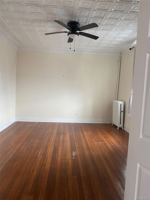 apt-4-110 Grand Blvd, Long Beach, NY, 11561-2802 | Card Image