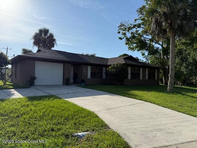 901 Emerson Dr Ne, House other with 3 bedrooms, 2 bathrooms and null parking in Palm Bay FL | Image 35