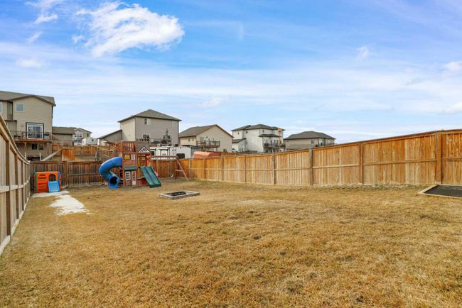 41 Hanson Lane Ne, Home with 3 bedrooms, 2 bathrooms and 4 parking in Langdon AB | Image 42