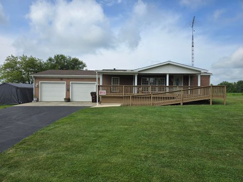 518 S Main St, Waldron, MI, 49288-9745 | Card Image