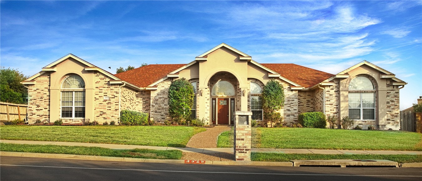Wood River Dr, Corpus Christi, TX 78410