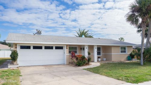 1735 S Palmetto Ave, South Daytona, FL, 32119-2218 | Card Image