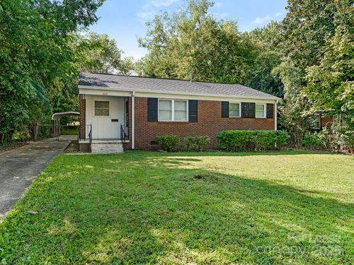 2909 Southwest Blvd, Charlotte, NC, 28216-4236 | Card Image