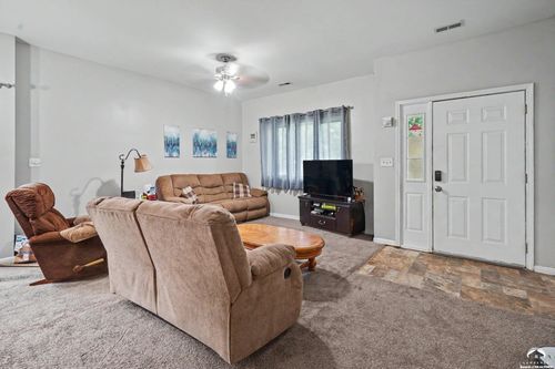 1713 E 21st Ter, Lawrence, KS, 66046-5411 | Card Image