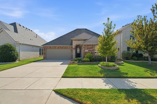 15021 Ravens Way, Roanoke, TX, 76262-2004 | Card Image