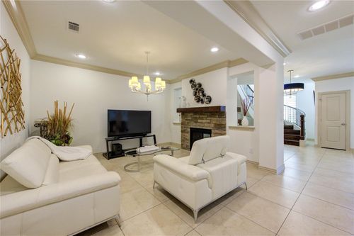 13606 Teal Bluff Ln, Houston, TX, 77077-1307 | Card Image