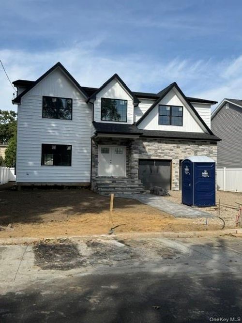 45 Sherman Avenue, Hempstead, NY, 11566 | Card Image