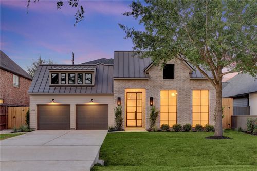 6426 Schiller St, Houston, TX, 77055-5325 | Card Image