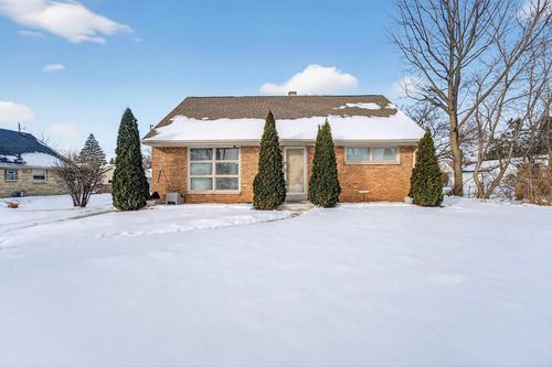 5137 N 66th St, Milwaukee, WI, 53218-4010 | Card Image