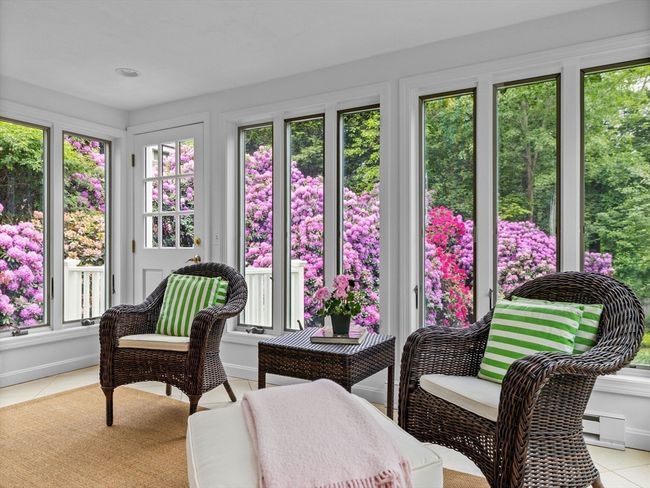 29 Brook St, House other with 4 bedrooms, 3 bathrooms and 2 parking in Wellesley MA | Image 9