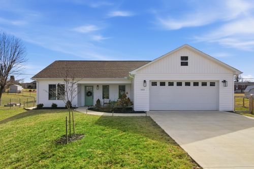 165 Ash Dr, Christiansburg, VA, 24073-4501 | Card Image