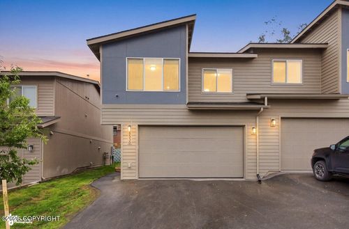 13-5530 Big Bear Way, Anchorage, AK, 99504-0002 | Card Image