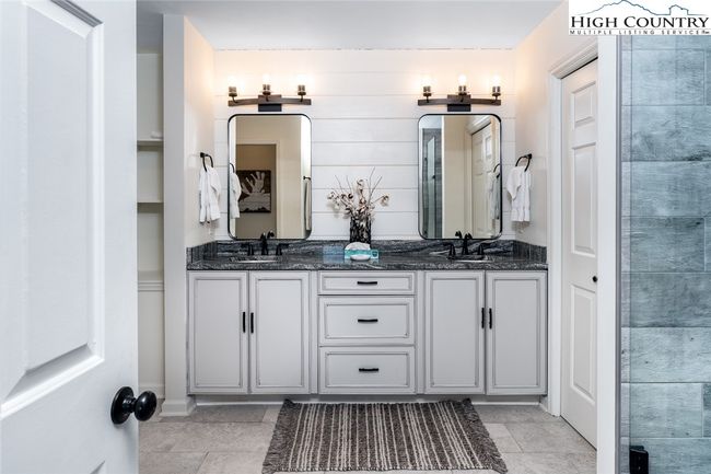 ROBIN-2 - 934 Chetola Lake Drive, Condo with 2 bedrooms, 2 bathrooms and null parking in Blowing Rock NC | Image 20