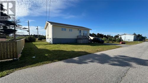 9 Bayview Ave, Stephenville Crossing, NL, A0N0A4 | Card Image