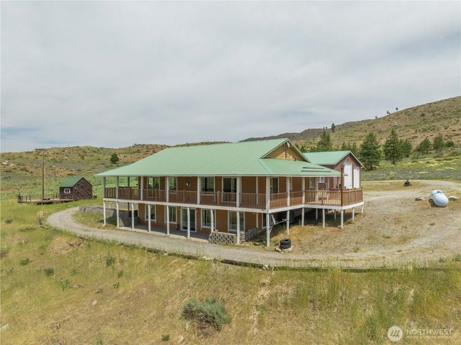 29 Barn Dance Dr, House other with 2 bedrooms, 2 bathrooms and 3 parking in Pateros WA | Image 6