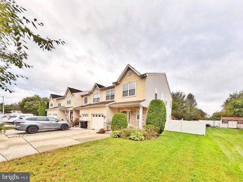 107 Sequoia Dr, Berlin Boro, NJ, 08009-1445 | Card Image