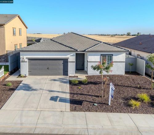 12636 Patagonian Way, Rancho Cordova, CA, 95742-8309 | Card Image