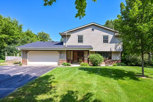6714570 Gaulke Ct, Muskego, WI, 53150-3171 | Card Image