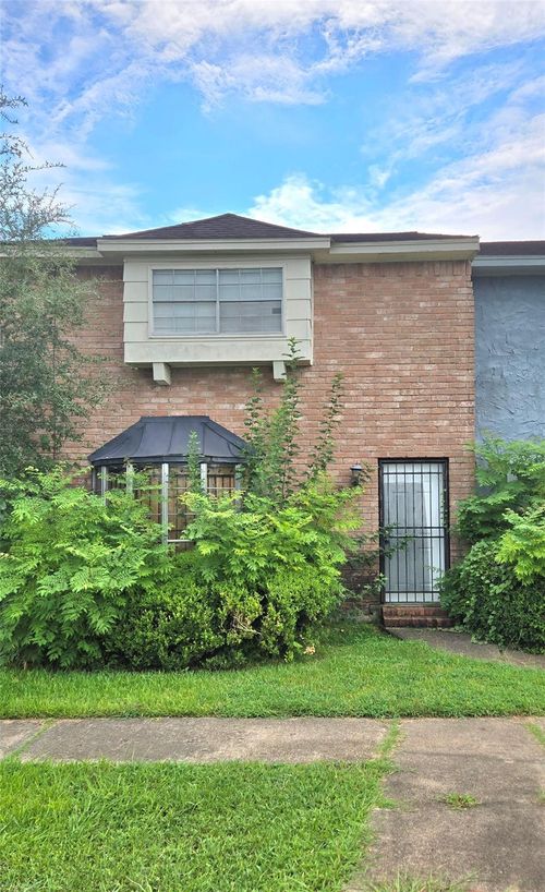 7063 Chasewood Dr, Missouri City, TX, 77489-2518 | Card Image