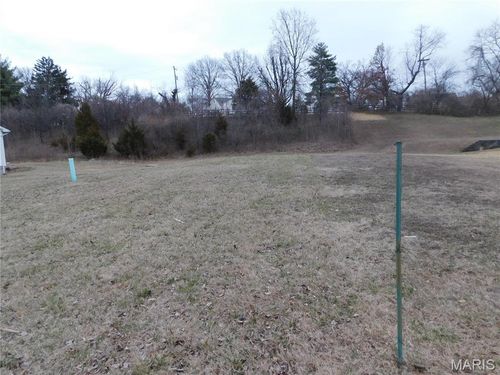 12022 Parker Estates Ct, Florissant, MO, 63033-5042 | Card Image