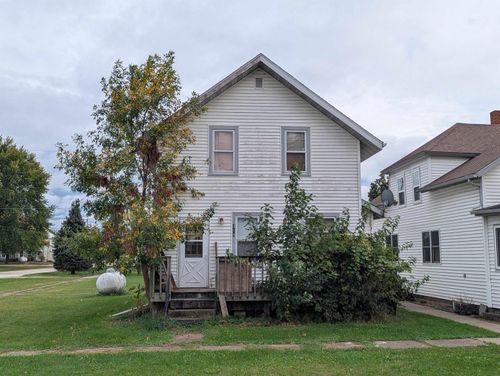 318 1st St Se, New Albin, IA, 52160 | Card Image