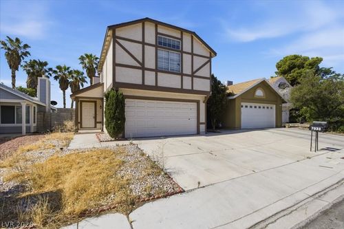 7033 English Mist Cir, Las Vegas, NV, 89128-3422 | Card Image