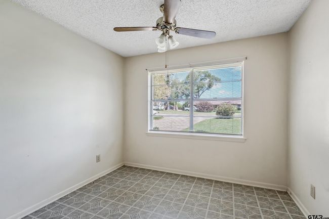 404 E Acker Tap, House other with 3 bedrooms, 2 bathrooms and null parking in Whitehouse TX | Image 8
