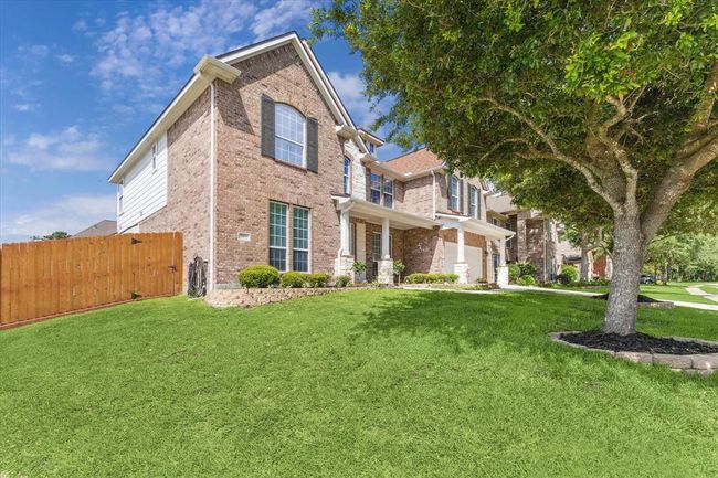2601 Twisting Pine Ct, House other with 5 bedrooms, 4 bathrooms and 2 parking in Kingwood TX | Image 27