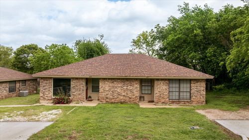 607-605-607 Clay St, Glen Rose, TX, 76043-5215 | Card Image