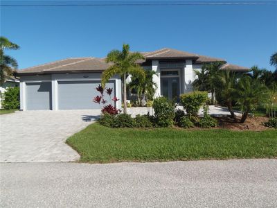 31 Pine Valley Lane, House other with 3 bedrooms, 2 bathrooms and null parking in Rotonda West FL | Image 1