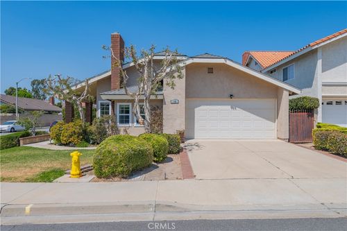 18 Hunter, Irvine, CA, 92620-3358 | Card Image