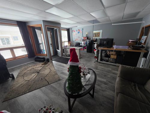 109 Waterfront Dr, Two Harbors, MN, 55616-1525 | Card Image