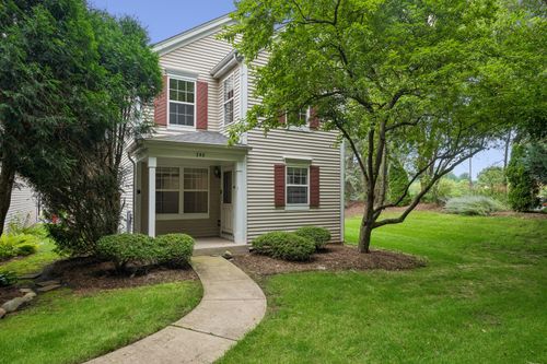 748 Tree Top Ln, Crystal Lake, IL, 60014-1713 | Card Image