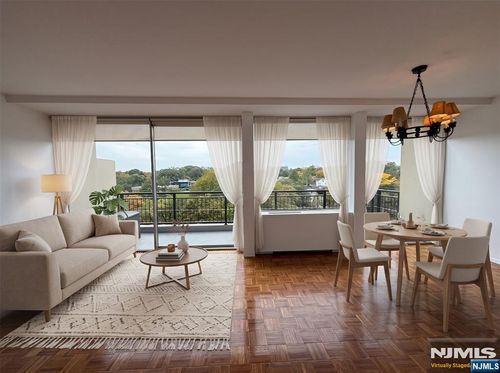 3 Horizon Rd, Fort Lee, NJ, 07024-6744 | Card Image