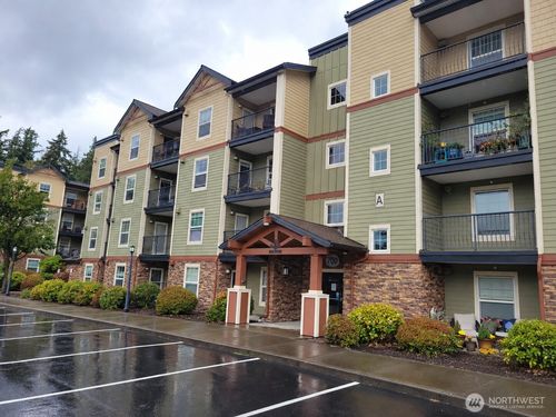 a207-700 32nd St, Bellingham, WA, 98225-6924 | Card Image