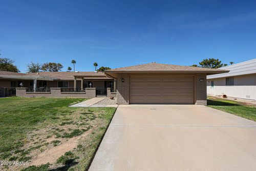 9726 W Shasta Dr, Sun City, AZ, 85351-2067 | Card Image