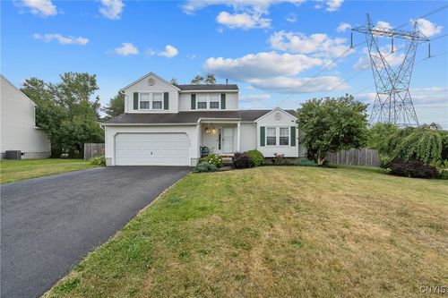 8732 Honeycomb Path, Cicero, NY, 13039-6813 | Card Image