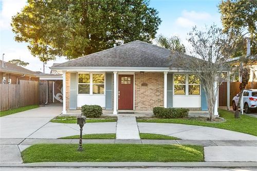 6548 Pontchartrain Blvd, New Orleans, LA, 70124-2201 | Card Image