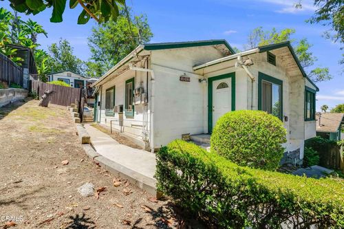 4012 Clayton Ave, Los Angeles, CA, 90027-1504 | Card Image