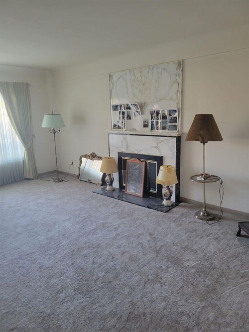 23155 Raven Ave, Eastpointe, MI, 48021-3708 | Card Image