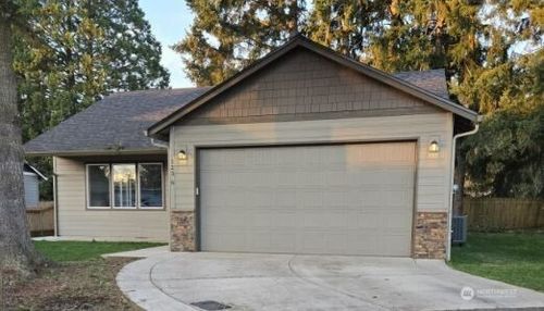123 Heights Lane, Onalaska, WA, 98570 | Card Image