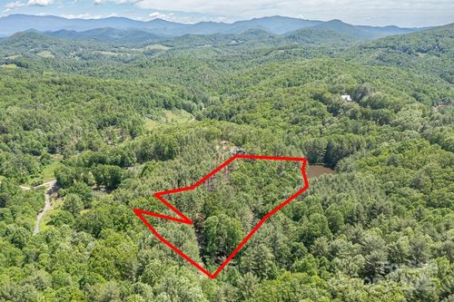 2-9999 River Edge Dr, Burnsville, NC, 28714 | Card Image